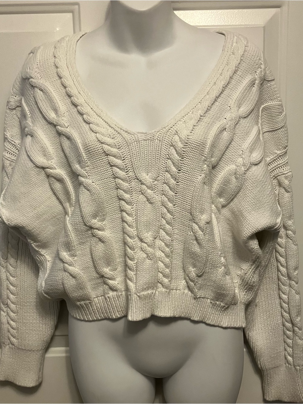 J Crew Sz Small White Cable-Knit V-Neck Cropped Sweater Women’s